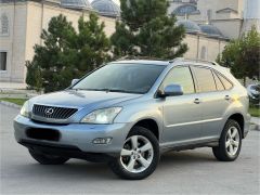 Photo of the vehicle Lexus RX