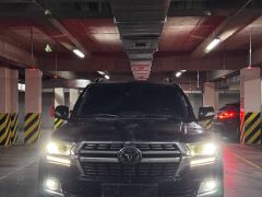 Фото авто Toyota Land Cruiser