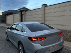 Photo of the vehicle Hyundai Sonata