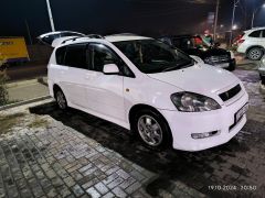 Photo of the vehicle Toyota Ipsum