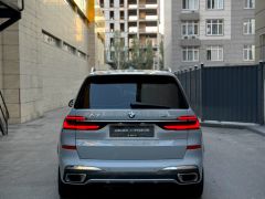 Фото авто BMW X7