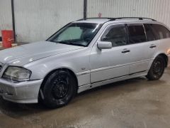 Сүрөт унаа Mercedes-Benz C-Класс