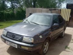 Фото авто Volkswagen Vento