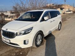 Photo of the vehicle Kia Carnival