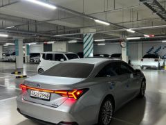 Сүрөт унаа Toyota Avalon