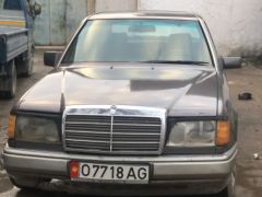 Фото авто Mercedes-Benz W124