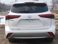 Фото авто Toyota Highlander