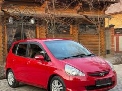 Photo of the vehicle Honda Fit