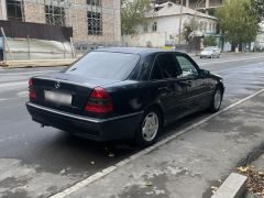 Сүрөт унаа Mercedes-Benz C-Класс