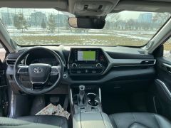 Сүрөт унаа Toyota Highlander