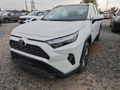 Сүрөт унаа Toyota RAV4