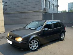 Фото авто Volkswagen Golf