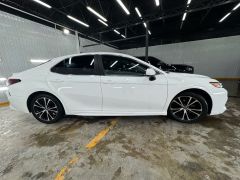 Сүрөт унаа Toyota Camry