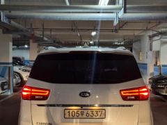 Сүрөт унаа Kia Carnival