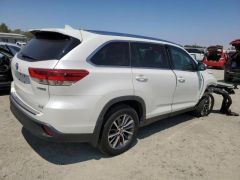 Фото авто Toyota Highlander