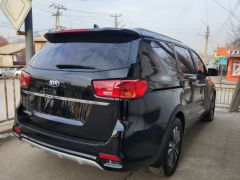 Фото авто Kia Carnival