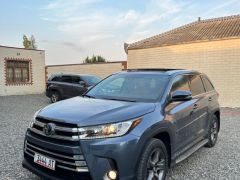 Фото авто Toyota Highlander