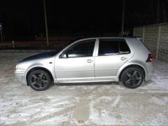 Фото авто Volkswagen Golf GTI