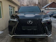 Photo of the vehicle Lexus LX