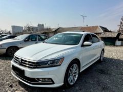 Photo of the vehicle Volkswagen Passat