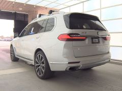 Сүрөт унаа BMW X7