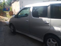 Сүрөт унаа Toyota FunCargo