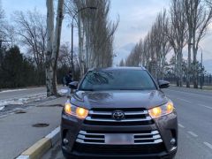 Сүрөт унаа Toyota Highlander