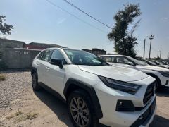 Сүрөт унаа Toyota RAV4