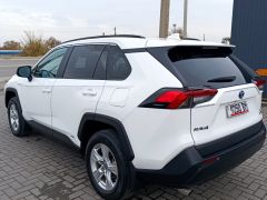 Photo of the vehicle Toyota RAV4