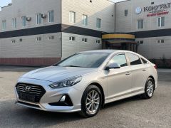 Photo of the vehicle Hyundai Sonata