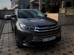 Фото авто Toyota Highlander