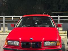 Photo of the vehicle BMW 3 Series