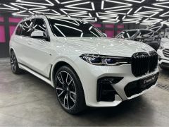 Фото авто BMW X7