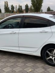 Фото авто Hyundai Solaris