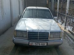 Сүрөт унаа Mercedes-Benz W124