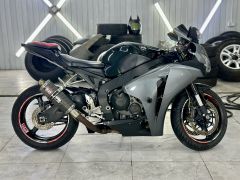 Photo of the vehicle Honda CBR 1000