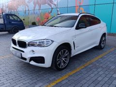 Photo of the vehicle BMW X6