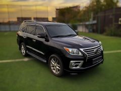 Photo of the vehicle Lexus LX