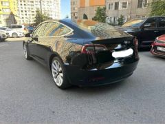 Фото авто Tesla Model 3