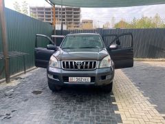 Сүрөт унаа Toyota Land Cruiser Prado