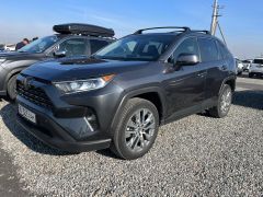 Сүрөт унаа Toyota RAV4