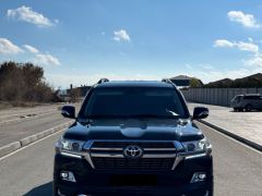 Photo of the vehicle Toyota Land Cruiser