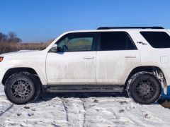 Photo of the vehicle Toyota 4Runner