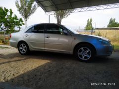 Сүрөт унаа Toyota Camry