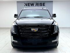 Photo of the vehicle Cadillac Escalade