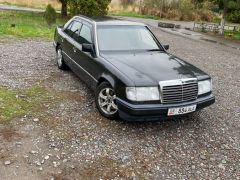 Фото авто Mercedes-Benz W124