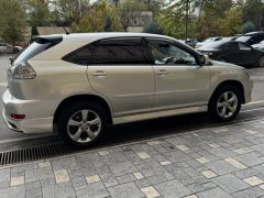 Сүрөт унаа Toyota Harrier