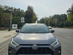 Сүрөт унаа Toyota RAV4