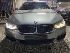 Photo of the vehicle BMW 5 Series