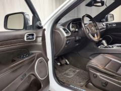 Фото авто Jeep Grand Cherokee